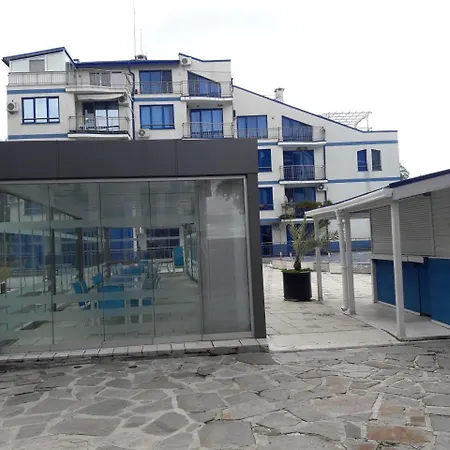 Private Studio D-14 In Blue Bay Palace
