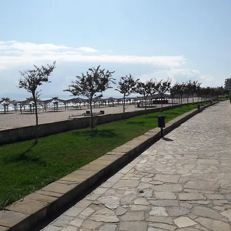 Private Studio D-14 In Blue Bay Palace Pomorie